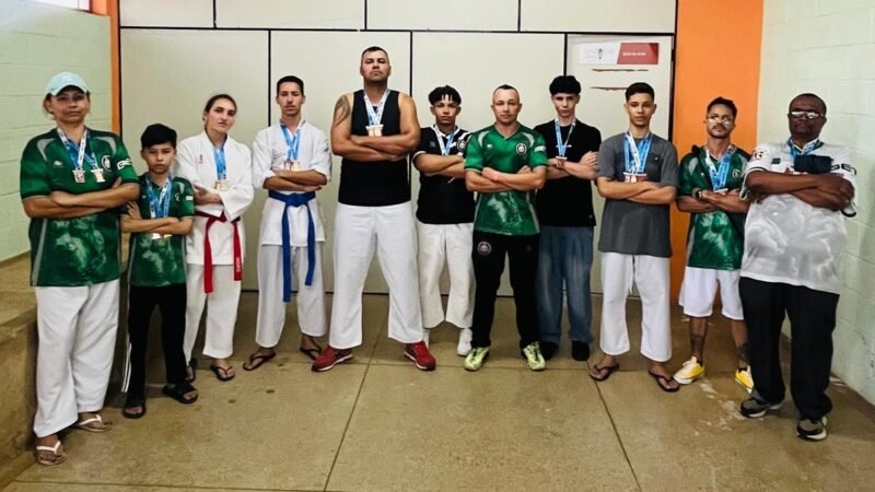 Karatecas de Botucatu conquistam 19 medalhas em torneio regional