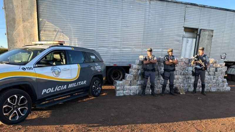 Polícia apreende 1 tonelada de maconha na região