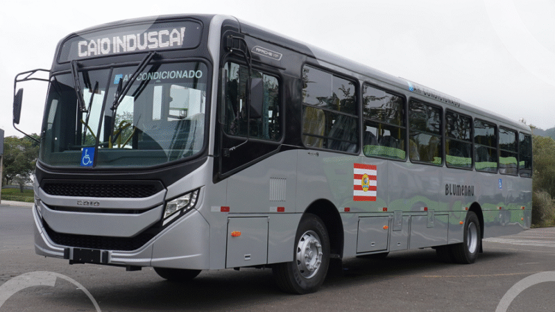 Caio vende mais de 50 ônibus ao sistema de transporte de SC