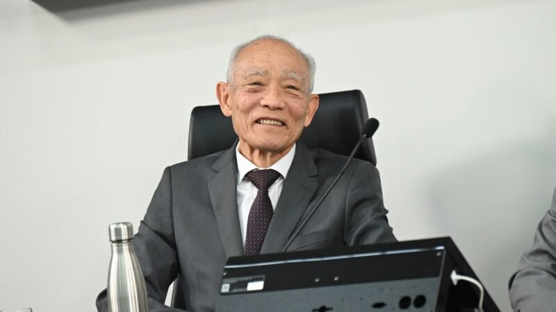 Professor Chukichi Kurozawa recebe título de cidadão botucatuense