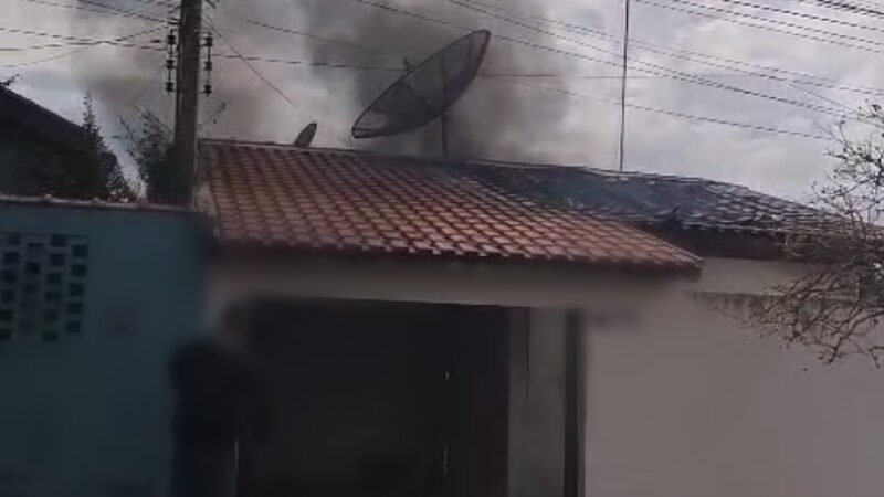Família escapa de incêndio em Botucatu