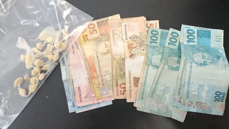 Trio acaba preso por tráfico perto de escola municipal