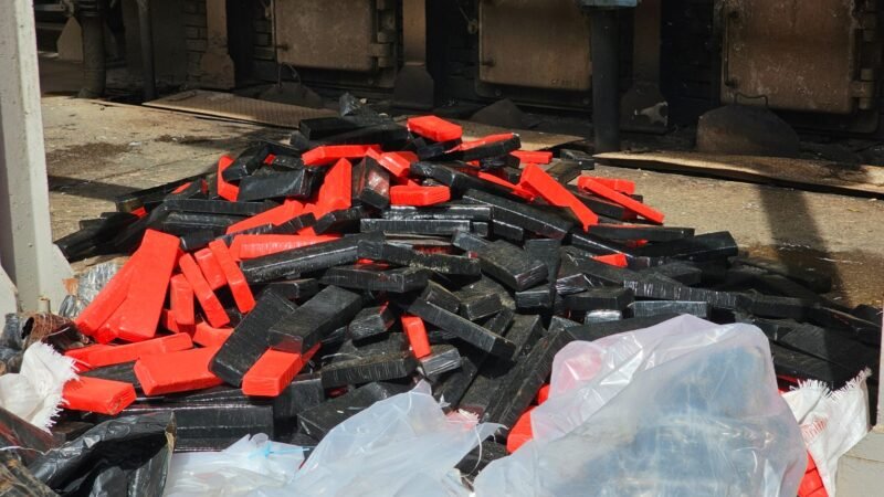 Polícia incinera mais de 1 tonelada de droga apreendida na região de Botucatu