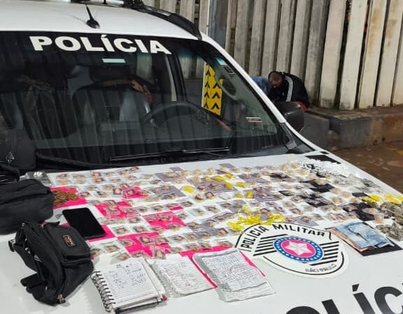 PM captura acusados de tráfico de drogas no Cachoeirinha