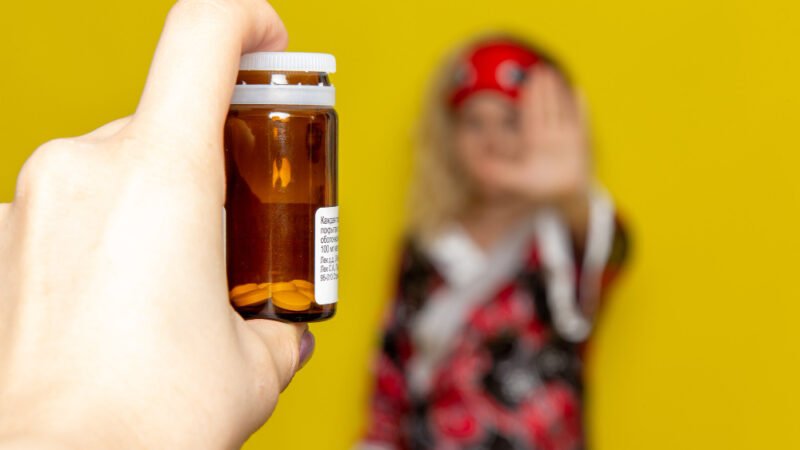 Uso excessivo de antibióticos pode elevar  risco de doenças crônicas na infância
