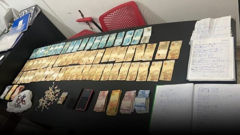 PM apreende drogas durante averiguação de perturbação do sossego em adega