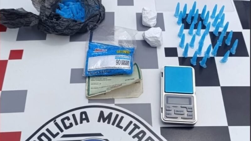 Homem é denunciado por tráfico de drogas pelo padrasto