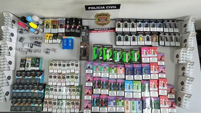Polícia apreende mais de R$ 22 mil em cigarros eletrônicos ilegais