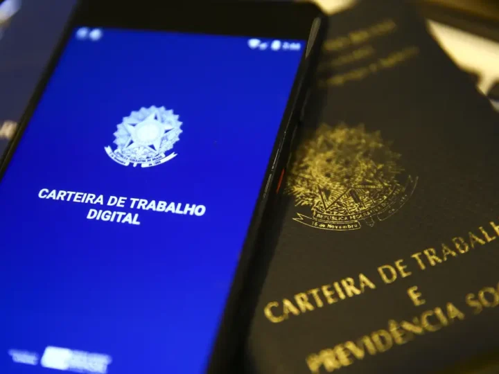 Câmara aprova PEC que reduz jornada de trabalho