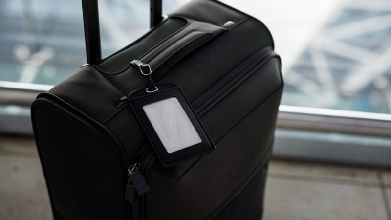 Senado aprova gratuidade de bagagem de mão em avião