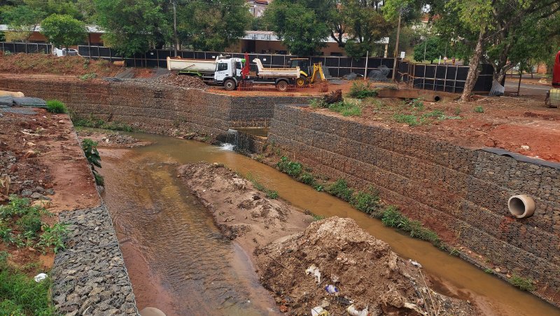 TCE reconhece Botucatu por iniciativas em prevenção de enchentes