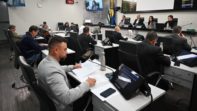 Vereadores autorizam Botuprev a comprar imóvel de R$ 1,7 milhão