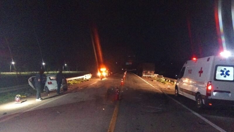 Colisão entre carro e carreta deixa um morto na Rondon