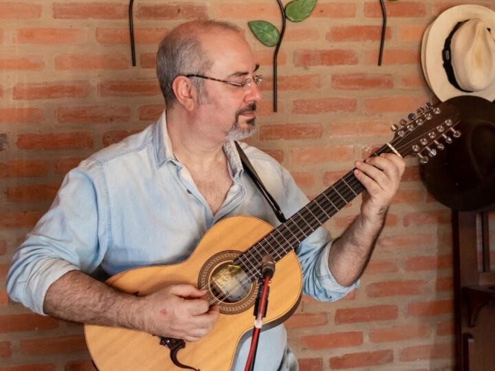 Osni Ribeiro celebra 40 anos de carreira com show gratuito no Lageado