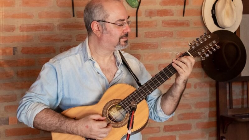 Osni Ribeiro celebra 40 anos de carreira com show gratuito no Lageado