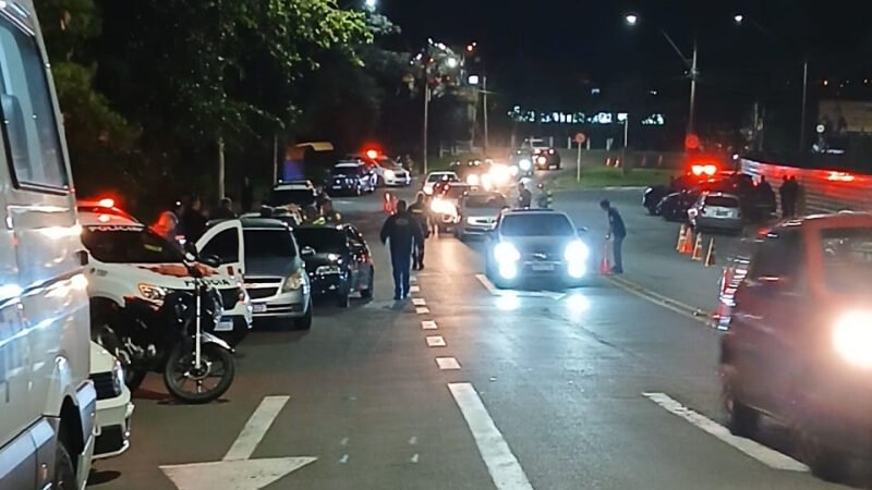 Fiscalização averigua mais de 500 veículos em Botucatu