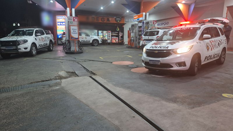Botucatu: motorista tenta escapar da PM em perseguição