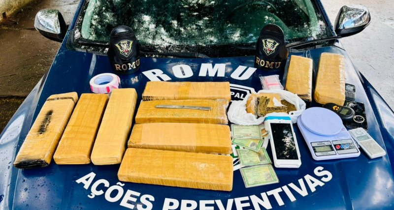 Denúncia de violência doméstica termina com flagrante de tráfico