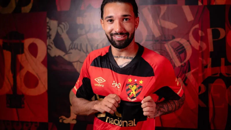 Sport Recife oficializa contratação de Clayson