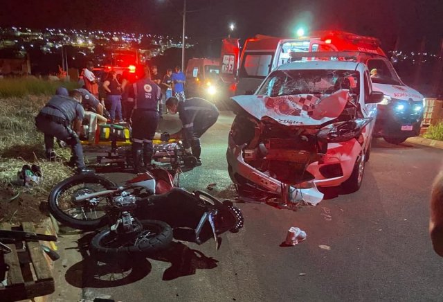 Perseguição policial termina em acidente com feridos