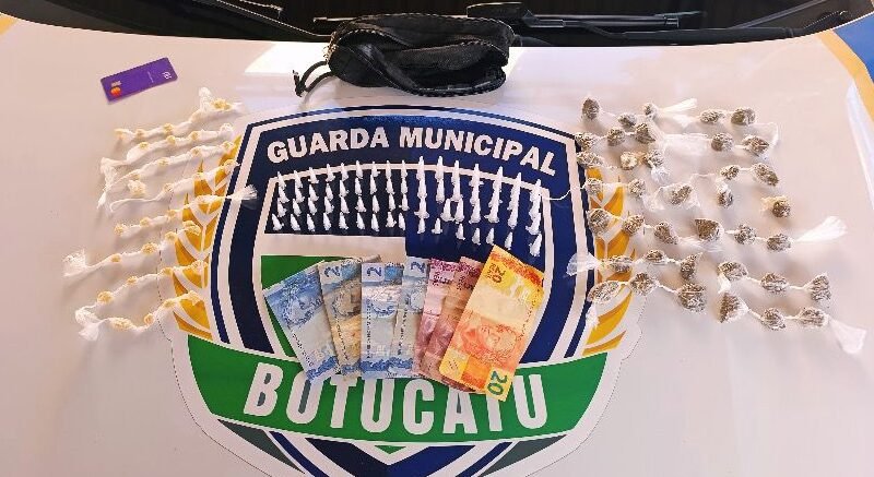 GCM detém homem que jogou drogas em terreno para escapar de flagrante