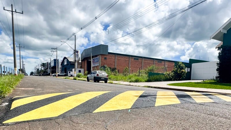 Avaré implanta novos redutores de velocidade em pontos críticos