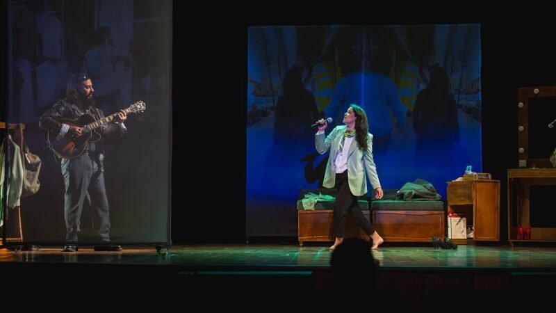 Notívagos Burlescos apresenta espetáculo sobre a solidão contemporânea