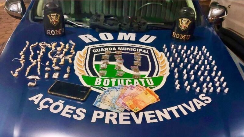 Adolescentes tentam fugir por matagal para escapar de flagrante de tráfico