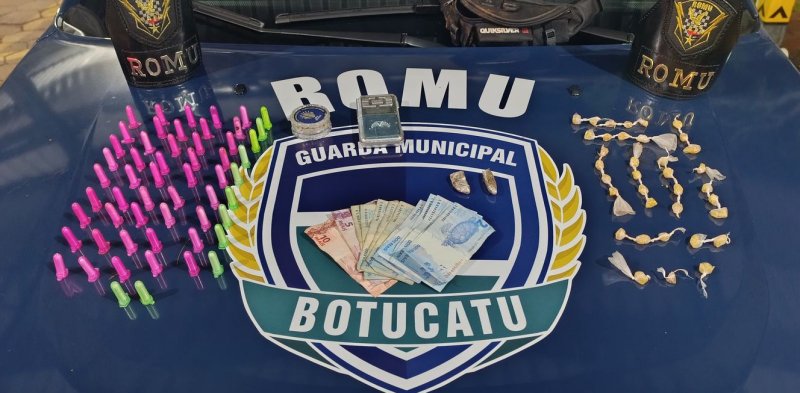 GCM apreende adolescente por tráfico de drogas