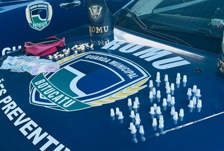 Traficante sai de matagal e acaba detido pela GCM