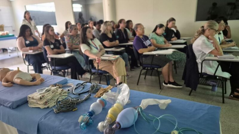HC de Botucatu capacita equipe de enfermagem para reanimação neonatal