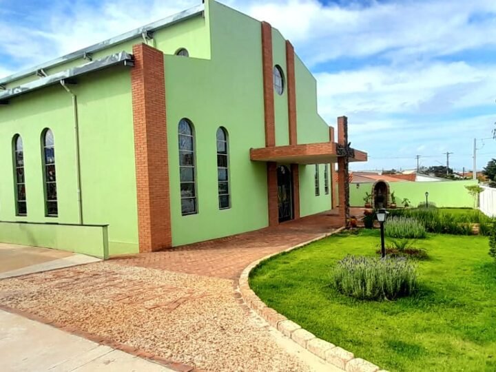 Paróquia de São Pio X consolida atuação social na periferia de Botucatu