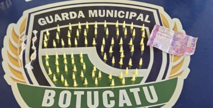 Homem preso por comercializar drogas no Jardim Santa Eliza