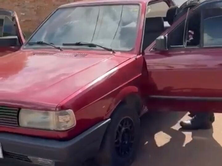 GCM recupera carro furtado minutos após o crime