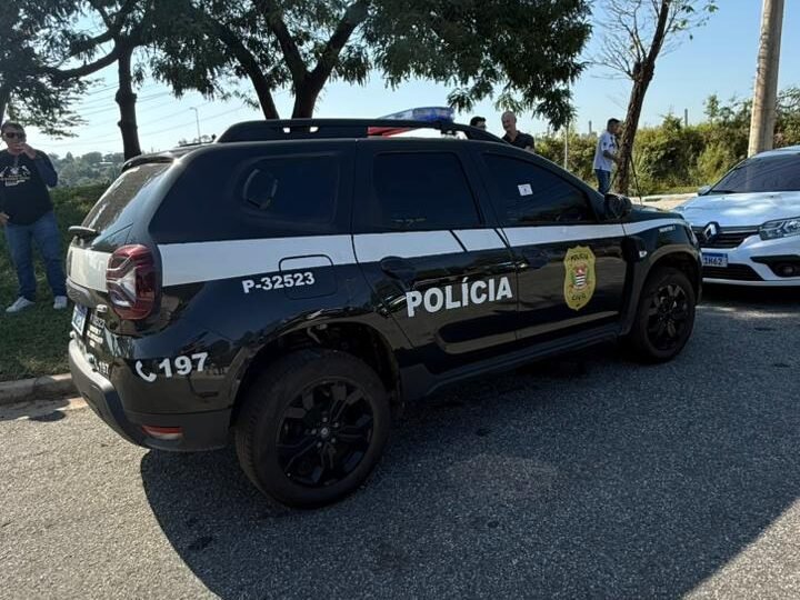 Polícia Civil de Botucatu recebe novas viaturas para ações estratégicas