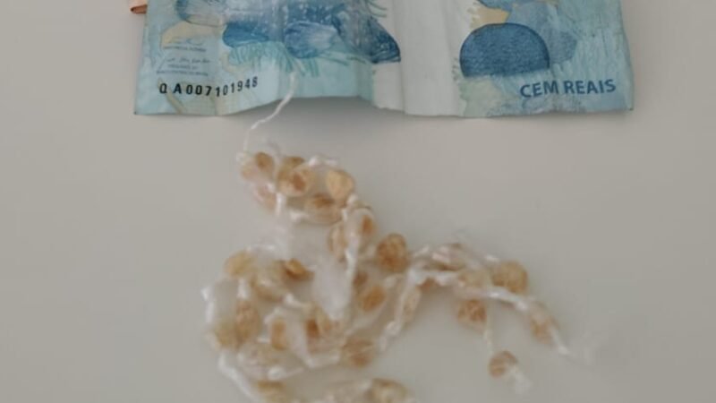 Botucatu: mulher presa por vender crack no “escadão da Vital Brasil”