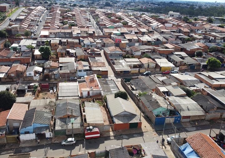 Moradores da Vila Esperança receberão títulos de regularização fundiária