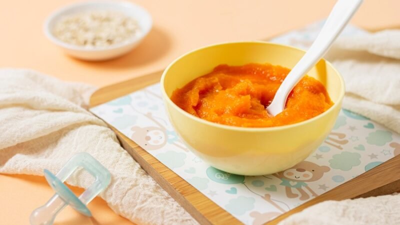 Dieta “Baby GAPS” viraliza, apesar de risco nutricional para bebês