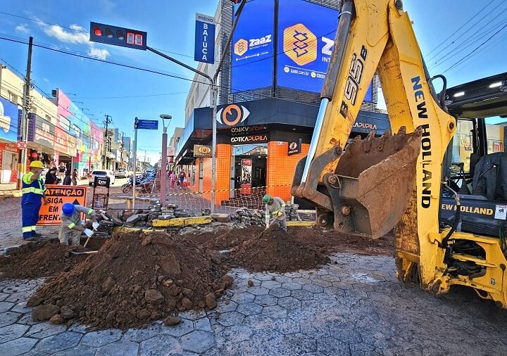 Avaré: ruas do centro têm interdições para obras contra enchente