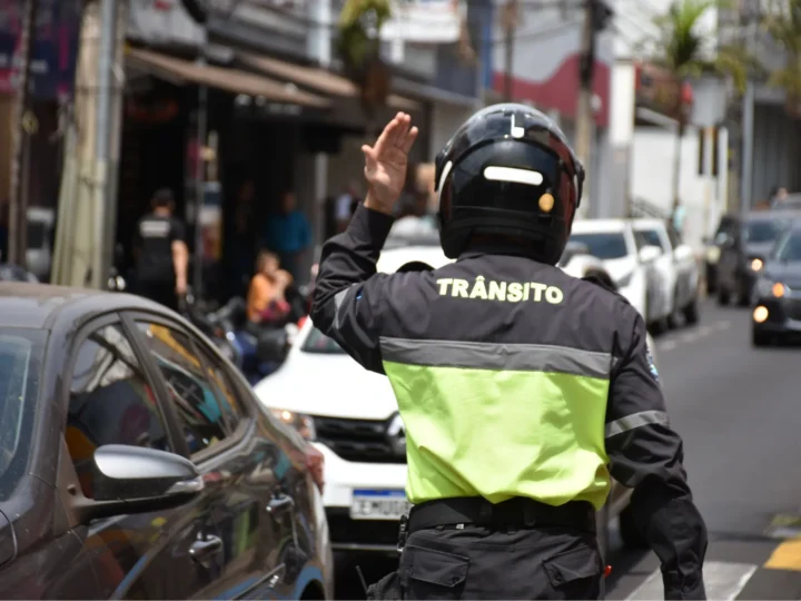 Agentes de trânsito completam um ano de atuação nas ruas de Botucatu