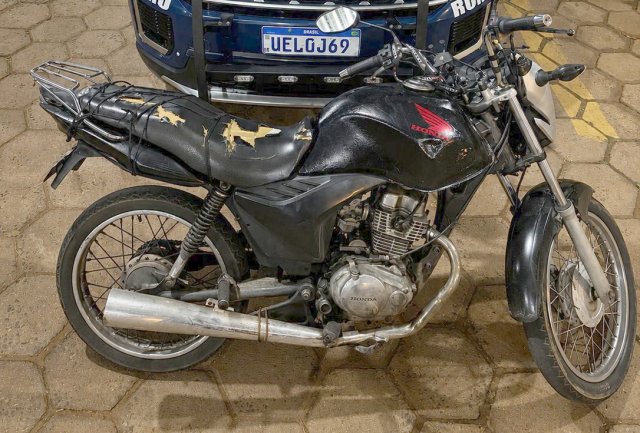 Moto apreendida em Botucatu circulava com placas de caminhão