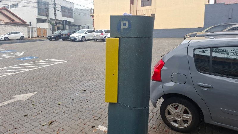 Estacionamento no “Mercadão” será cobrado a partir de segunda-feira (15)