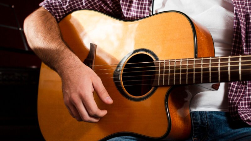 Comerciários recebe shows gratuitos de sertanejo e pagode no sábado (27)