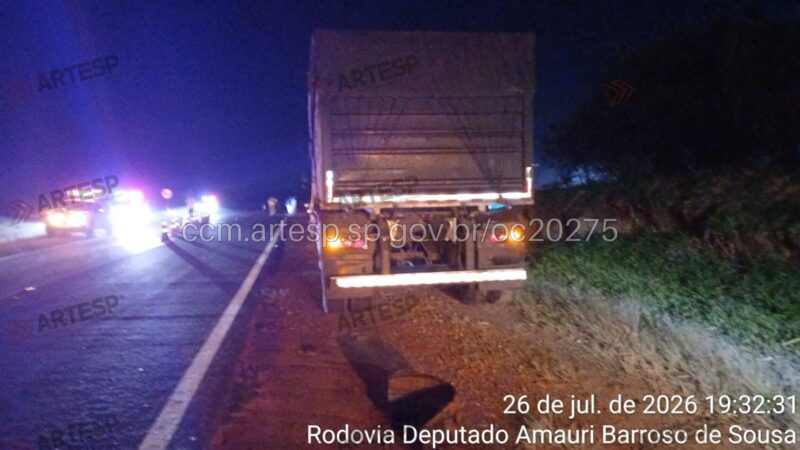 Pedestre morre após ser atropelado duas vezes em rodovia; motorista foge sem prestar socorro