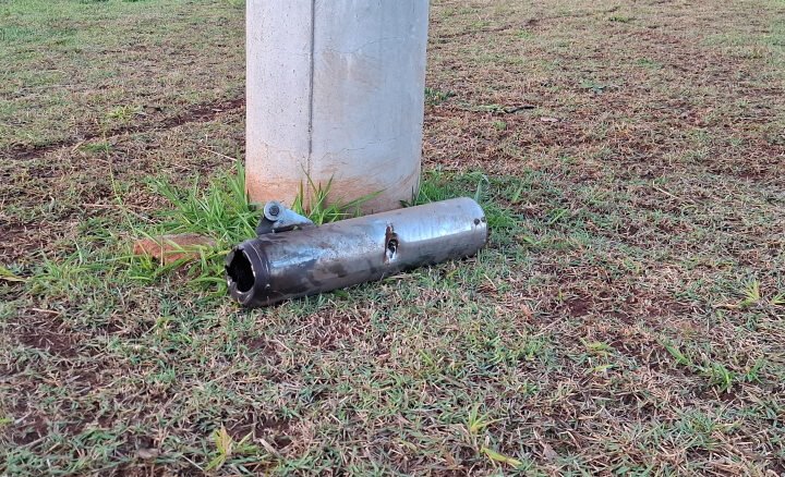 Motociclista morre ao ser atingido por carro; motorista fugiu do local