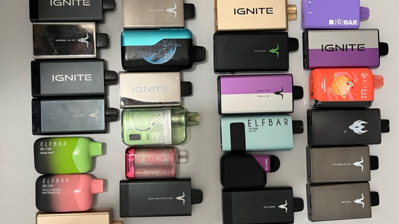Denúncia de maus-tratos acaba em apreensão de recargas de vapes