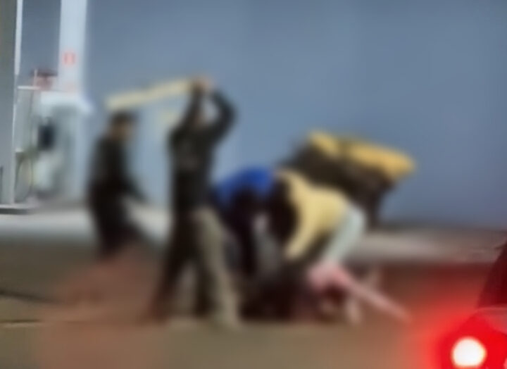 Polícia indicia acusados de agredir e ameaçar mulher trans de morte