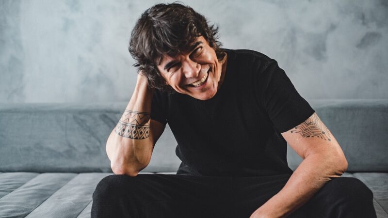 Milton Guedes fará show gratuito neste sábado (25) em Botucatu