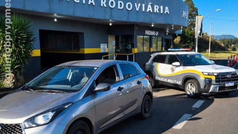 Homem é preso por dirigir carro furtado em rodovia
