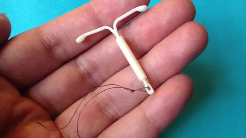 Comissão aprova ampliação de acesso gratuito a implantes contraceptivos